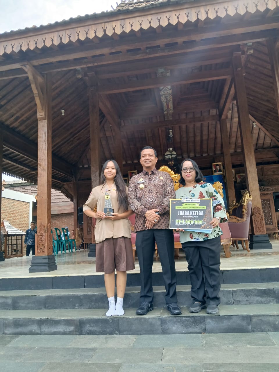 Siswi SMA Xaverius Pringsewu Raih Juara 3 KOMPAS IPTEK 2025